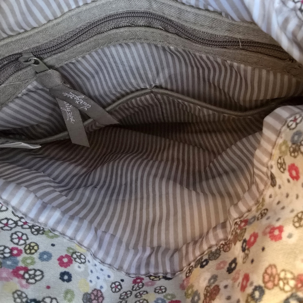 Thirty One Crossbody - Picture 3 of 3